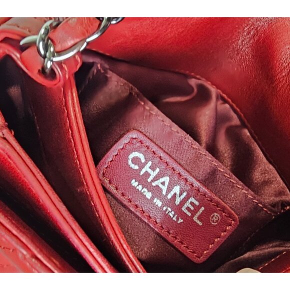 CHANEL CC Logo Mini Matelasse Double Chain Shoulder Bag Leather Red CC Quilted - Picture 12 of 16